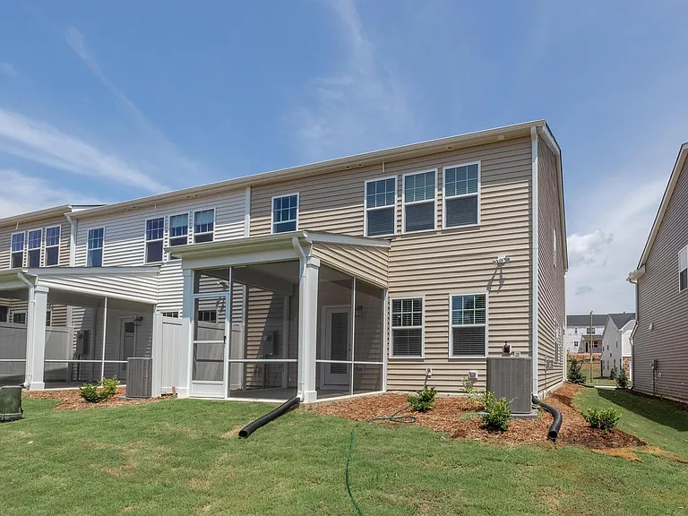 1221 Pate Farm Ln — Photo 32