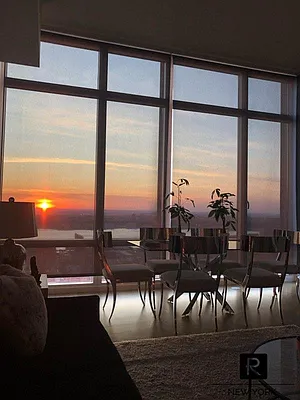 Sold by R New York | media 1
