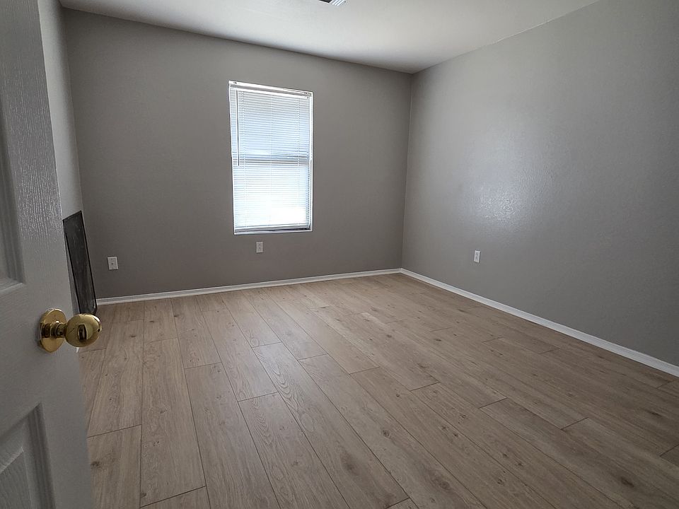 Front bedroom
