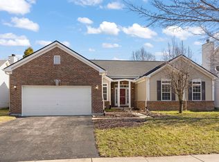 2132 Colonial St, Aurora, IL 60503