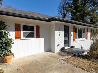 1908 Creekside Ct, Decatur, GA 30032