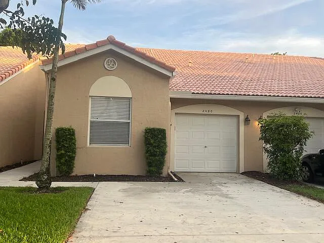 2480 S Coral Trace Cir — Photo 1