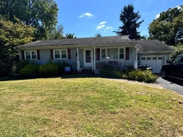17 Daugherty Ave, Long Hill Twp., NJ 07933