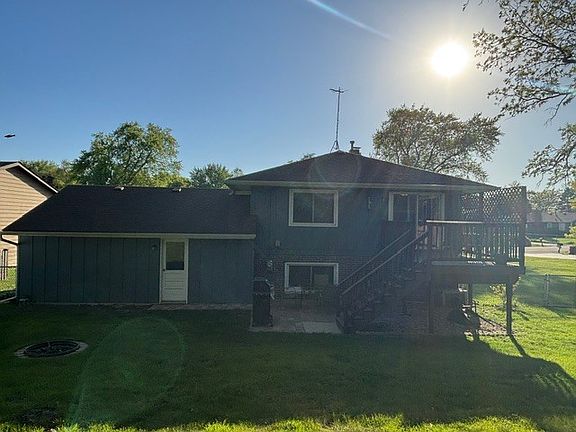 5th image of 203 Cedarwood Ln