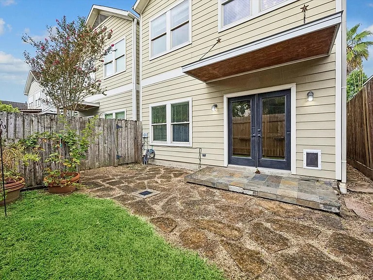 1418 Asbury St — Photo 20