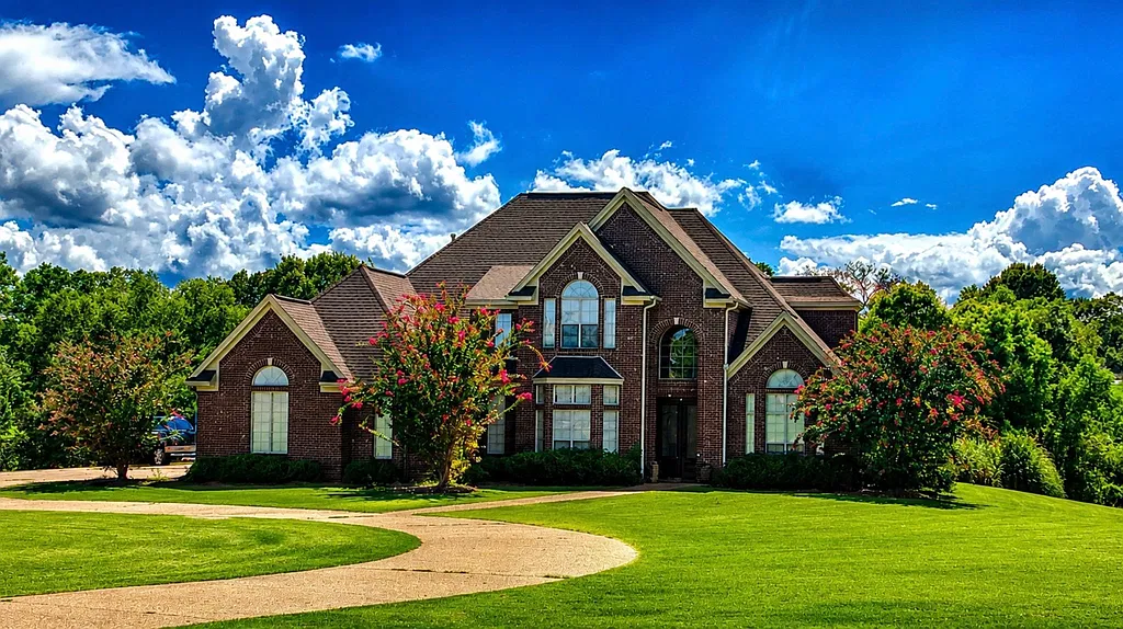 Property main image
