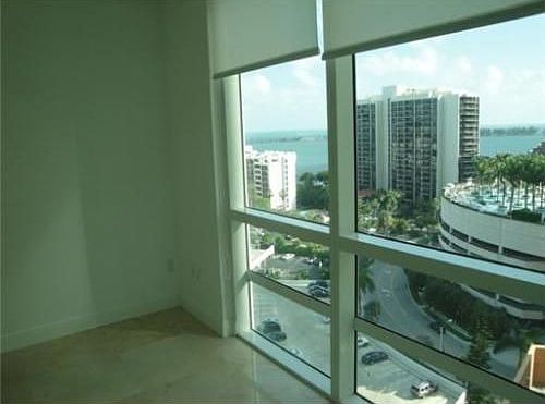 4th image of 218 SE 14th St APT 1408