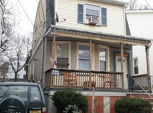 42 Oak Ave, Irvington, NJ 07111