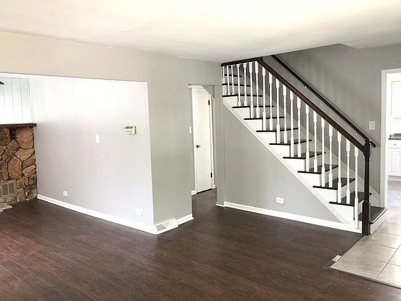 4th image of 2714 Elder Ln