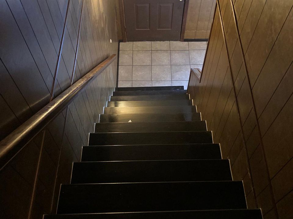 1st image of 2605 W C St