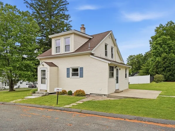 61 Saugus Ave, East Longmeadow, MA 01028