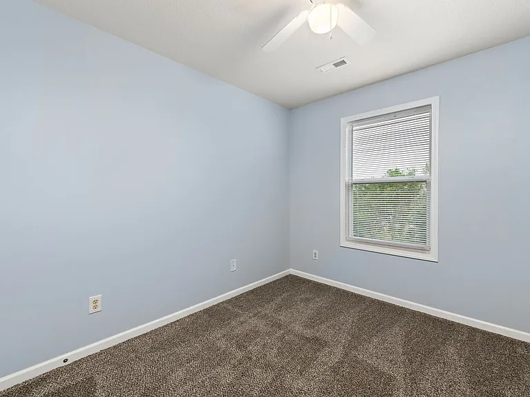 132-210 Mott Dr #1620-1628 — Photo 28