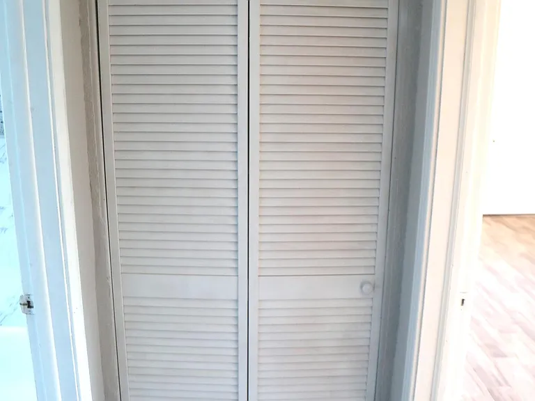 5084 Andrews St — Photo 16