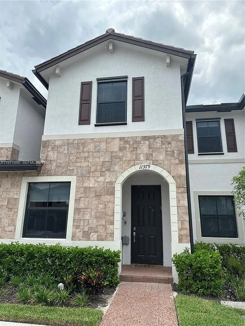 11379 W 34th Way, Hialeah, FL 33018 — Photo 4