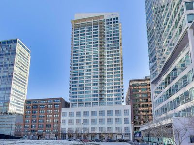 701 S Wells St APT 1402, Chicago, IL, 60607