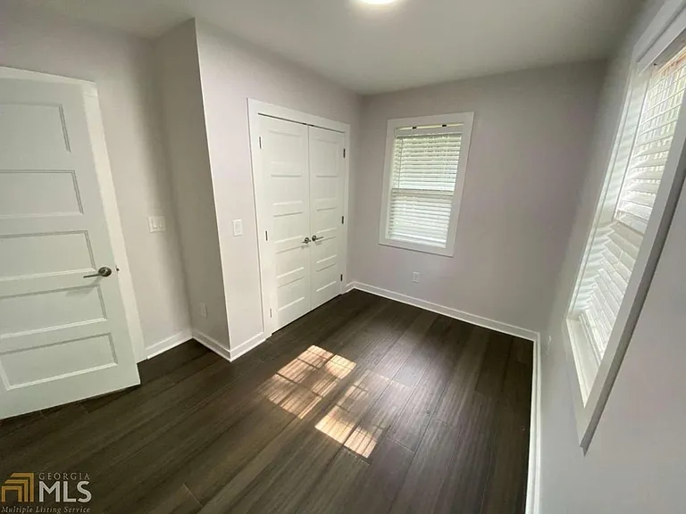 1127 Dobbs Dr SE — Photo 13