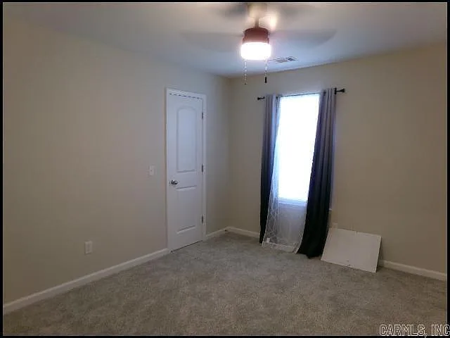 5399 Heritage Valley Dr — Photo 12