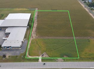 9 Sr, Howe, IN 46746