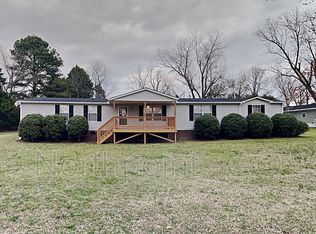370 Raeford Rd, Angier, NC 27501