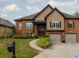 203 Kenniston Dale, Pelham, AL 35124