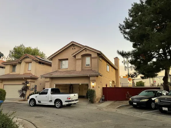 20840 Community St Unit 13, Winnetka, CA 91306