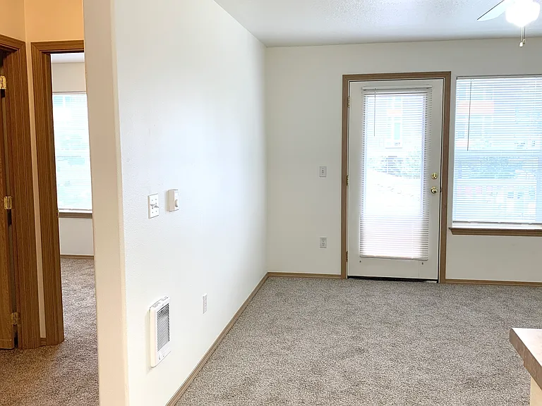 The Burnside Station Apts. — Photo 23