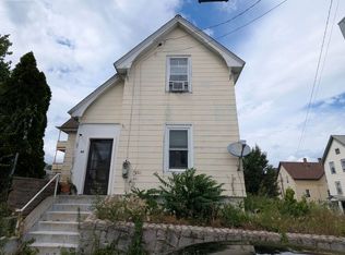 83 Putnam St, Manchester, NH 03102