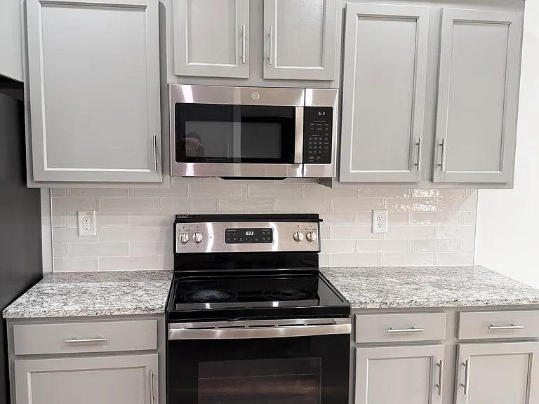 3804 Belfair Dr — Photo 18