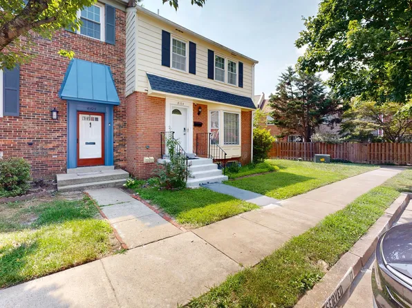 8105 Kenova Ln, Springfield, VA 22153