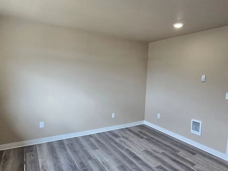 4528 S Junett St — Photo 10