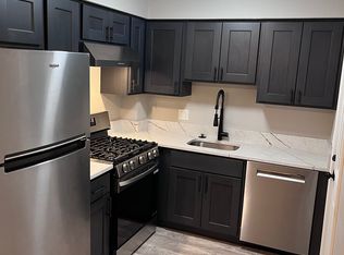 27573 Mill Rd APT 2, North Olmsted, OH 44070