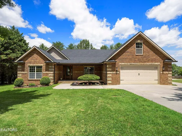 417 Londonderry Ln, Maryville, TN 37803