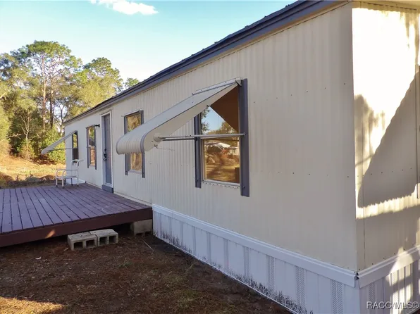 7990 E Emerald Ln, Floral City, FL 34436