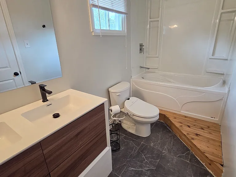 11 West Rd — Photo 13