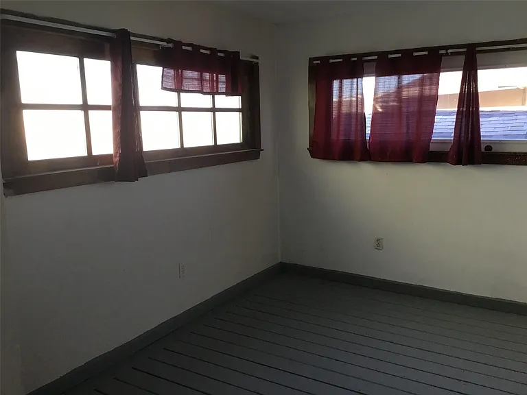 1404 E Bayshore Dr #B — Photo 5