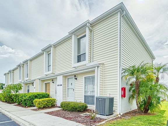 2nd image of 11912 Cypress Hill Cir