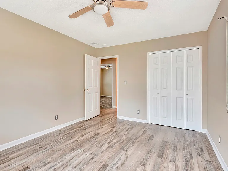 6 Baywood Dr — Photo 83