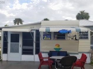 1019 Nettles Blvd, Jensen Beach, FL 34957