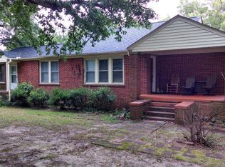 322 S Main St, Donalds, SC 29638