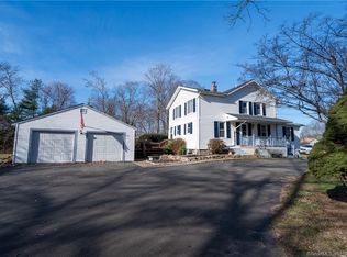35-49 Newton Rd, Branford, CT 06405