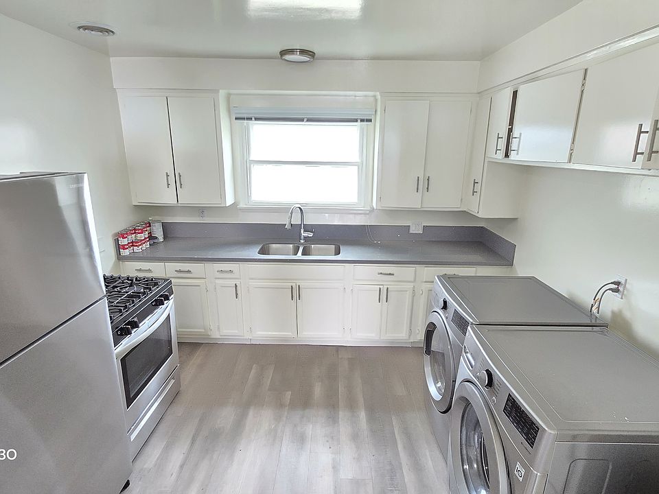 1st image of 442 W Imperial Ave #B8