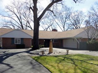 1929 Rainbow Bend Blvd, Elkhart, IN 46514