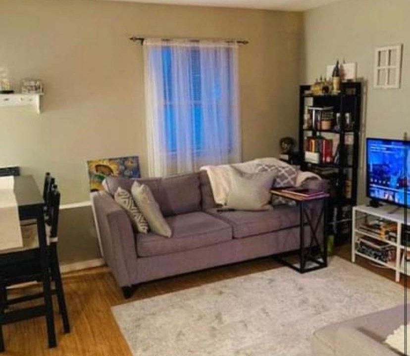 2nd image of 130 Cuba Ave #0