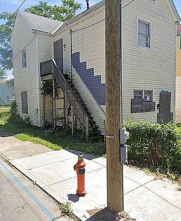 2nd image of 233 N 26th St