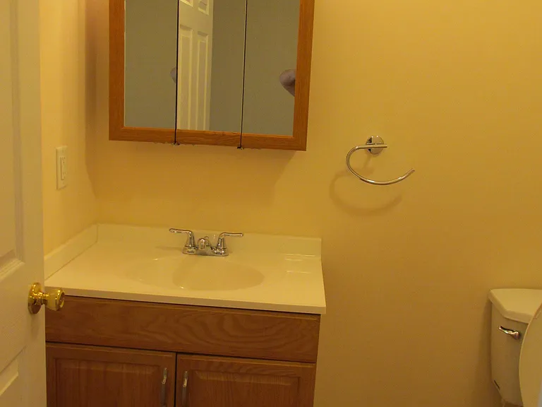 247 Hereford Cir #A — Photo 11
