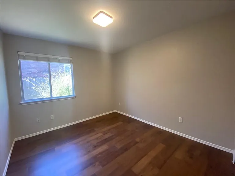 2307 Vernell Way — Photo 18