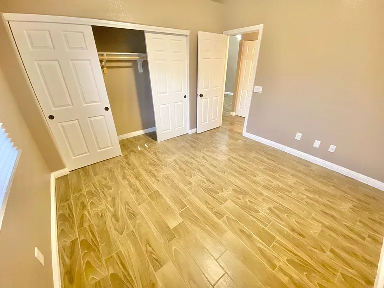 2000 Turquoise Ridge St #204 — Photo 13