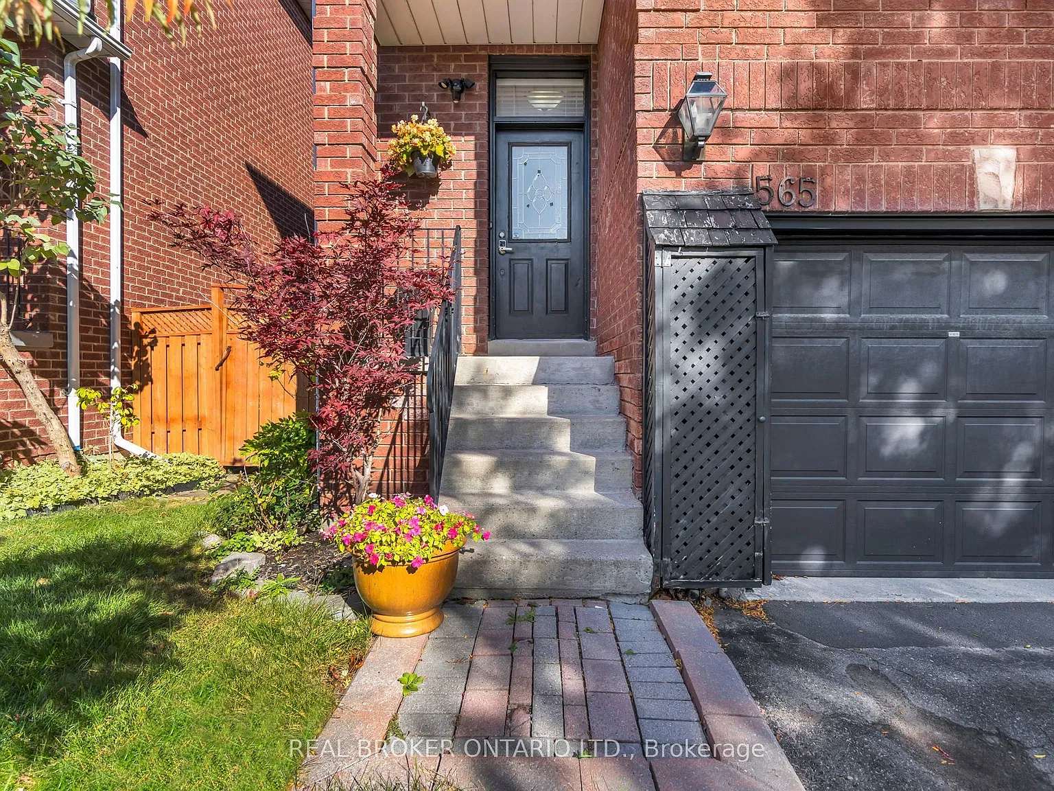 3 bed, $2,950 — Photo 4