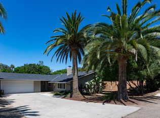 10055 Grandview Dr, La Mesa, CA 91941