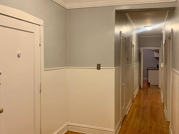 3rd image of 6749 S Cornell Ave #3